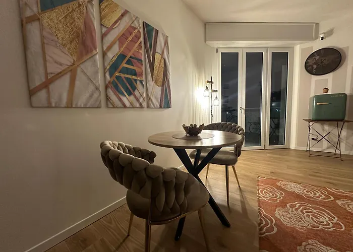 Πανσιόν Manzoni A 500 Mt Da San Siro Μιλάνο